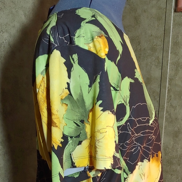 Susan Graver 2-piece blazer set - Picture 6 of 8